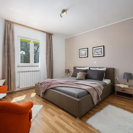 Vikendica Lovely In Sv,lovrec With Kitchen *